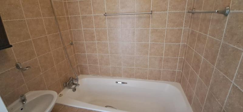 To Let 2 Bedroom Property for Rent in Windsor Park Western Cape